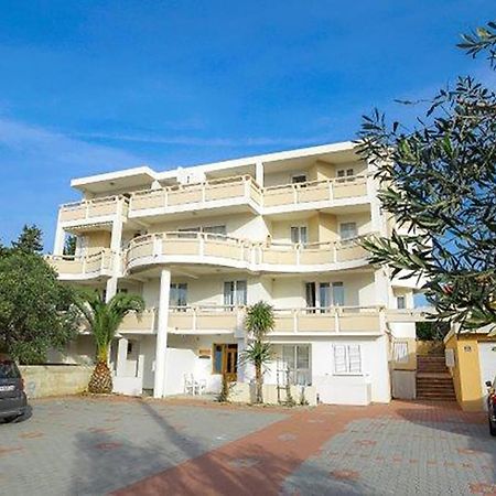 Apartments Tomy 诺瓦利娅 外观 照片